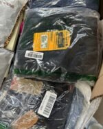Amazon Adult Clothing Pallets - Image 3