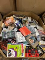 Wholesale Mixed Books Liquidation Pallets (900–1,000 Books per Pallet)