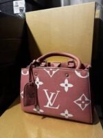 Wholesale Women’s Bags & Purses Pallet (100 Units) - Image 10