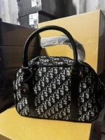 Wholesale Women’s Bags & Purses Pallet (100 Units) - Image 15