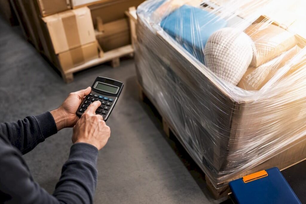 Reseller calculating pallet profit margin